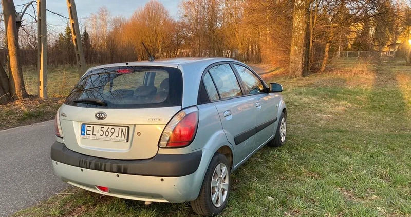 Kia Rio cena 7700 przebieg: 205000, rok produkcji 2007 z Czaplinek małe 137